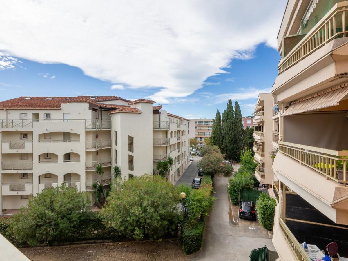 Apartment Les Platanes-4 By Interhome Sainte-Maxime Eksteriør bilde